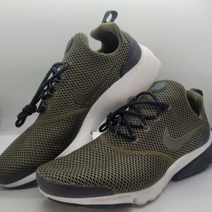 Size 8(M)/10(F) Olive Green Nike Presto Fly